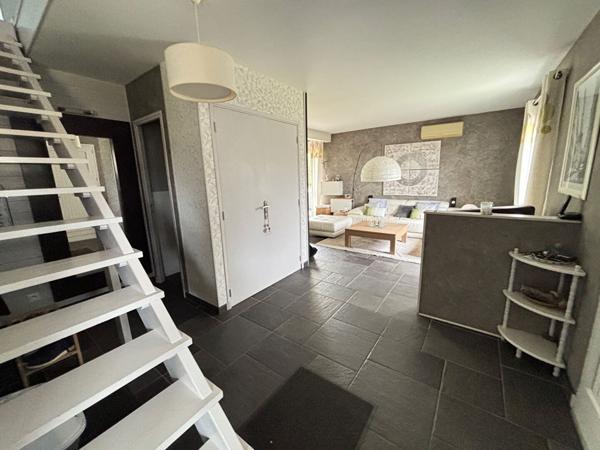 EN VENTE - NEVERS - 4 CHAMBRES OU PLUS - GARAGE - PISCINE