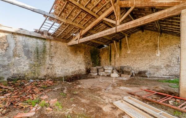 Vente Maison Corps de ferme à rénover à rénover Montblanc   