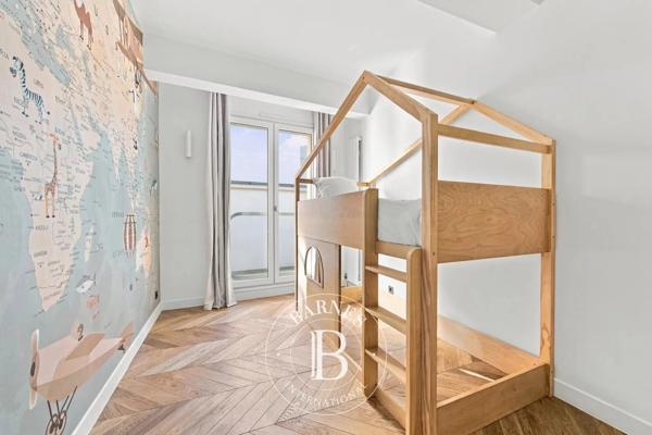 Paris 4ème, Appartement 4 Chambres -  148 m² à vendre
