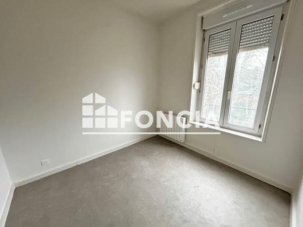 Location Appartement 4 pièces 72.78 m² - 14 RUE DES PAQUIS Charleville-mezieres 08000