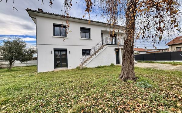 Maison à vendre    5 pièces •  Tarbes