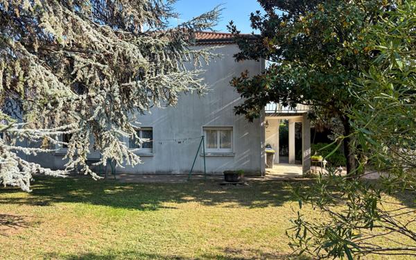 Maison à vendre    6 pièces •  Guilherand-Granges