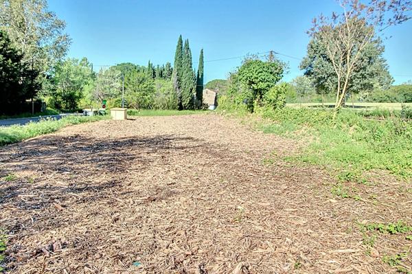 A VENDRE EN EXCLUSIVITE ! Terrain Villecroze 974 m²