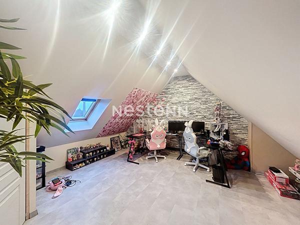 Maison de ville de 111m² à SOMAIN - 3 chambres - Jardin - Proche du centre et des commodités - 169.900 euros