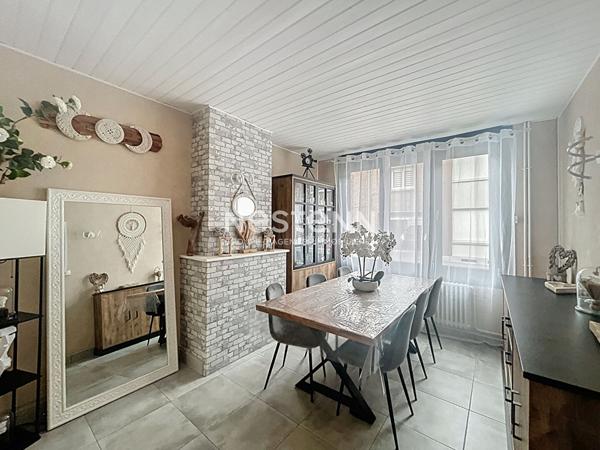 Maison de ville de 111m² à SOMAIN - 3 chambres - Jardin - Proche du centre et des commodités - 169.900 euros