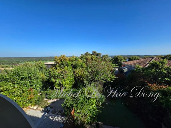 Maison à vendre 4 pièces en R+1 à CALVISSON (30420)