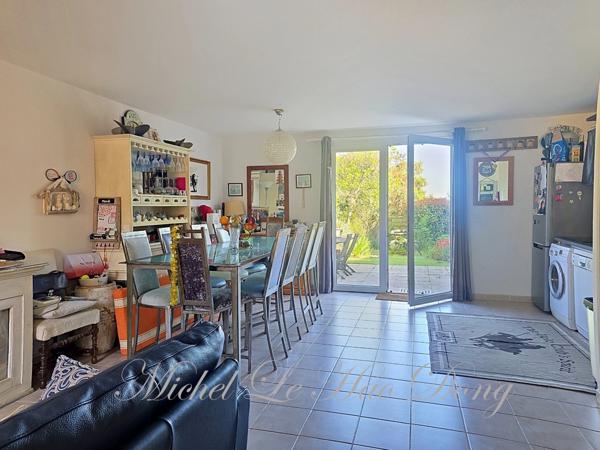 Maison à vendre 4 pièces en R+1 à CALVISSON (30420)