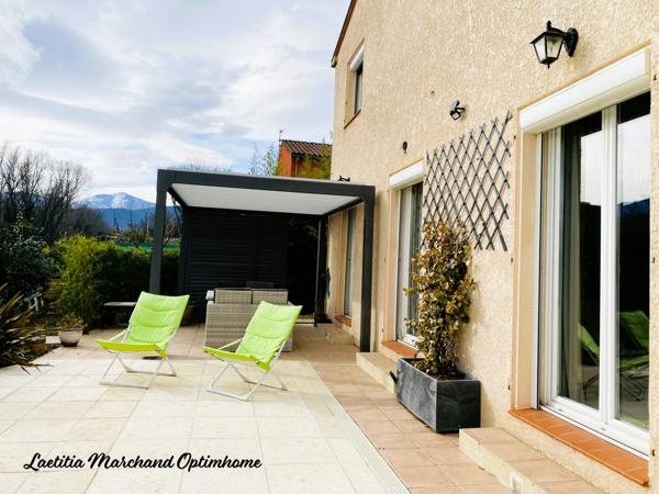 Maison 4 faces 3 chambres piscine garage Prades(66)