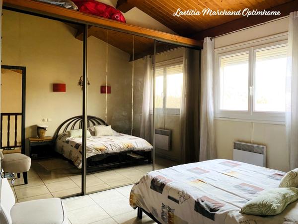 Maison 4 faces 3 chambres piscine garage Prades(66)