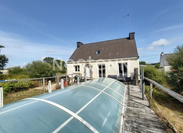Maison à Questembert - Grand terrain sans vis-à-vis - 104 m² - 5 chambres