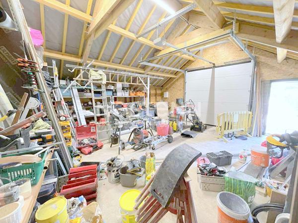 Maison neuve 2021 / 4 chambres / 190 m² + garage 52 m² + garage double