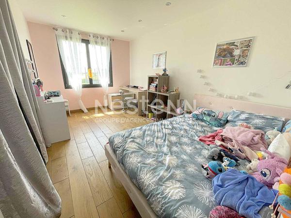 Maison neuve 2021 / 4 chambres / 190 m² + garage 52 m² + garage double