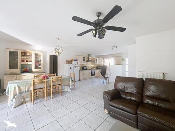 Maison 379 000 € L'Isle-Jourdain 6 p 131 m² DPE C