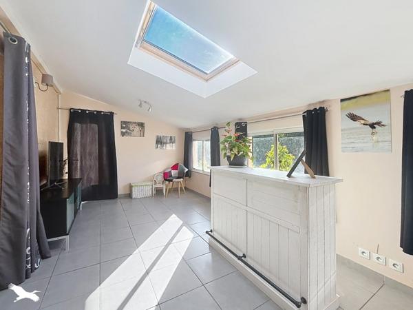 Maison 379 000 € L'Isle-Jourdain 6 p 131 m² DPE C
