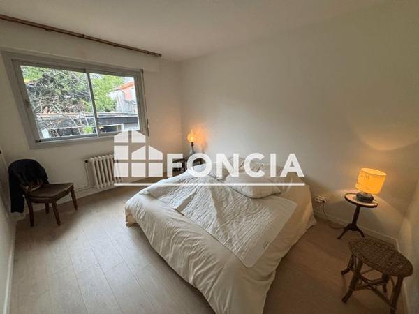 Location Appartement 5 pièces 130.4 m² - Bourg La Reine 92340