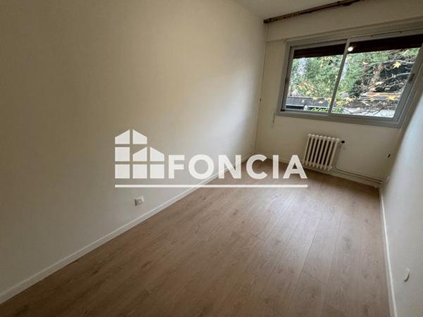 Location Appartement 5 pièces 130.4 m² - Bourg La Reine 92340