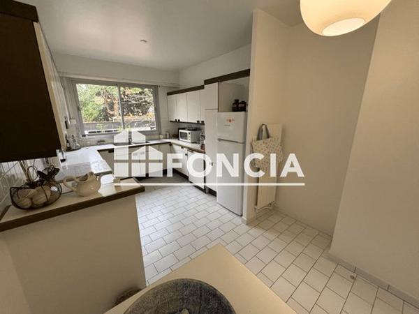 Location Appartement 5 pièces 130.4 m² - Bourg La Reine 92340