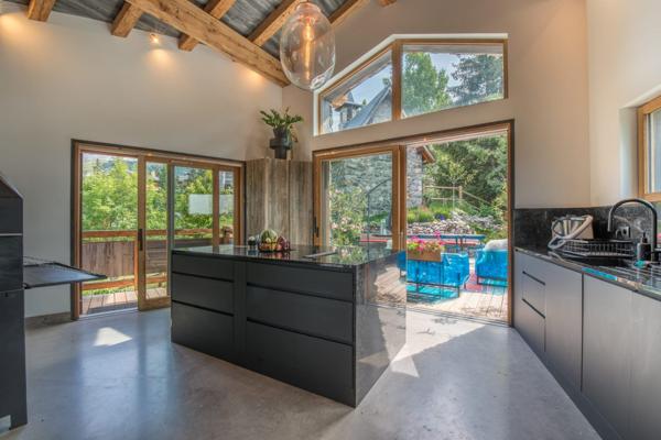 Chalet alpin d'exception à Courchevel - Architecture contemporaine