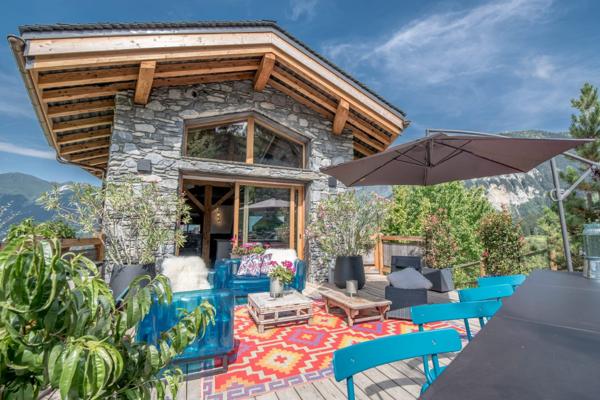 Chalet alpin d'exception à Courchevel - Architecture contemporaine