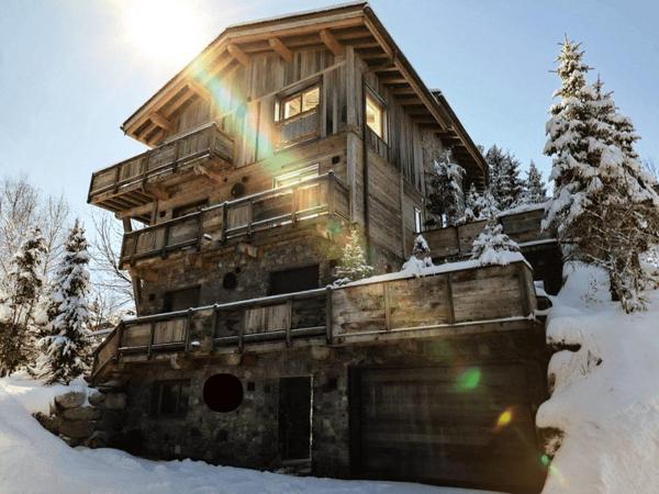 Chalet alpin d'exception à Courchevel - Architecture contemporaine