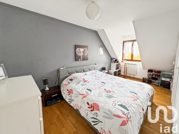 Maison à vendre 6 pièces 90 m² Sainte-Geneviève-des-Bois