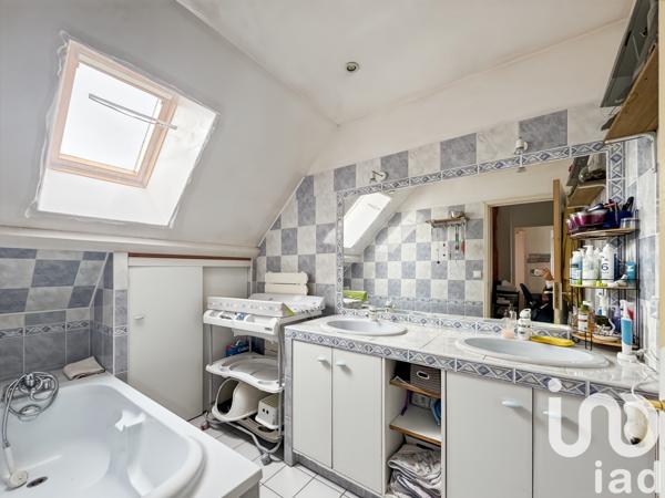 Maison à vendre 6 pièces 90 m² Sainte-Geneviève-des-Bois