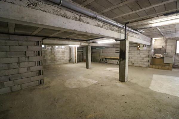 À vendre - Maison familiale 160 m² avec piscine, grand terrain et hangar  - Aussillon (81)