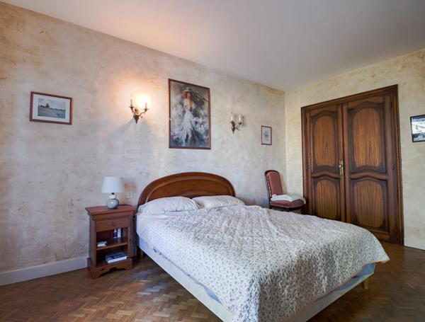 À vendre - Maison familiale 160 m² avec piscine, grand terrain et hangar  - Aussillon (81)