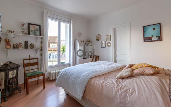 Maison à vendre    4 pièces • 118,80 m2 Saint-Maur-des-Fossés