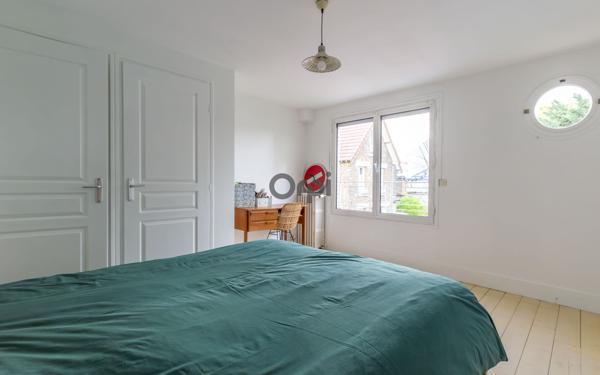 Maison à vendre    4 pièces • 118,80 m2 Saint-Maur-des-Fossés