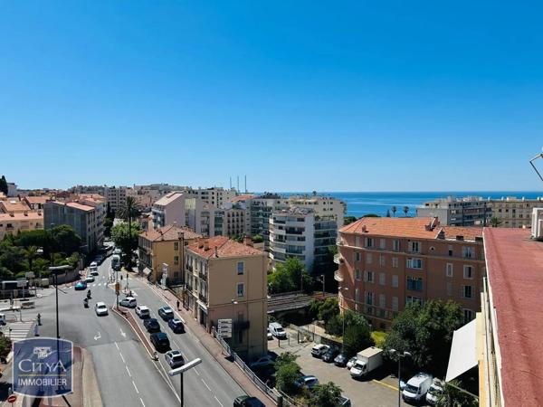 Appartement à louer 1 pièce 26.32m² Cannes (06400)