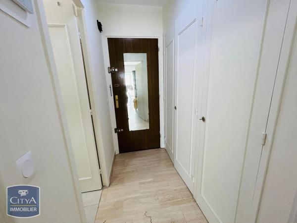 Appartement à louer 1 pièce 26.32m² Cannes (06400)