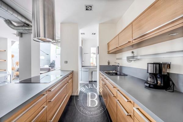 Paris 11ème, Appartement 2 Chambres -  151 m² à vendre