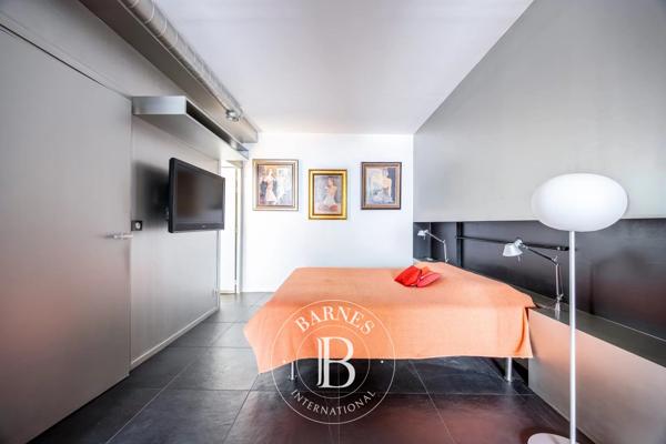 Paris 11ème, Appartement 2 Chambres -  151 m² à vendre