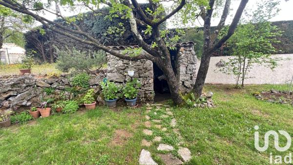 Maison 6 pièces de 170 m² à Saint-Cézaire-sur-Siagne (06530)