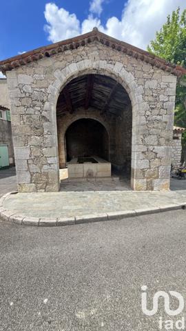 Maison 6 pièces de 170 m² à Saint-Cézaire-sur-Siagne (06530)