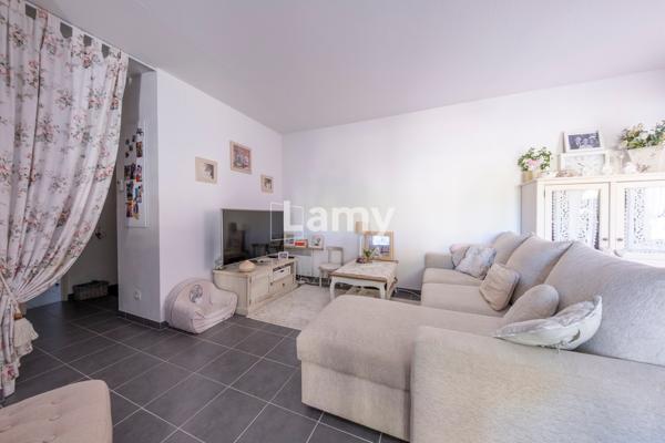 Parking + appartement