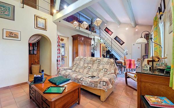 Maison à vendre    5 pièces • 140,83 m2 Cagnes-sur-Mer