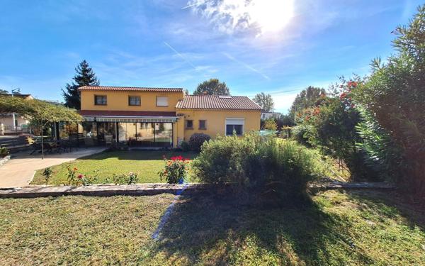 Maison à vendre    5 pièces • 140,83 m2 Cagnes-sur-Mer