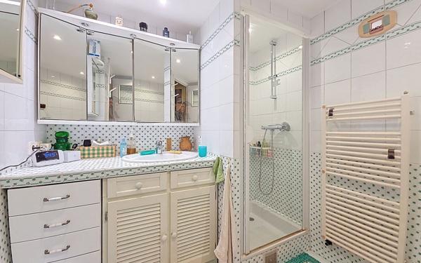 Maison à vendre    5 pièces • 140,83 m2 Cagnes-sur-Mer