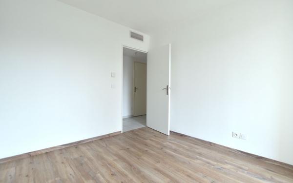 Appartement à louer    3 pièces • 62,65 m2 Saint-Priest