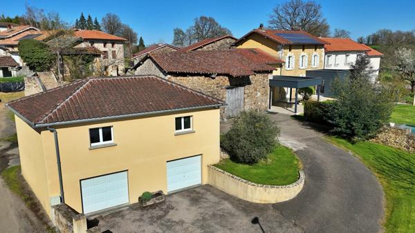 Maison en Pierre avec Grange Atelier Piscine et Jardin - Calme et vue imprenable
