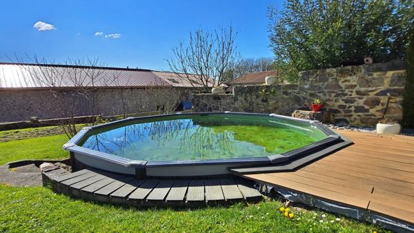 Maison en Pierre avec Grange Atelier Piscine et Jardin - Calme et vue imprenable