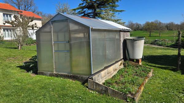 Maison en Pierre avec Grange Atelier Piscine et Jardin - Calme et vue imprenable