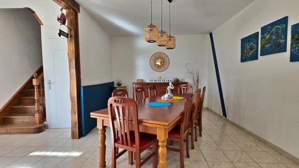 Maison en Pierre avec Grange Atelier Piscine et Jardin - Calme et vue imprenable