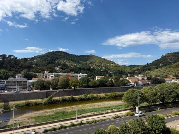 Appartement à vendre 4 pièces ALES (30)