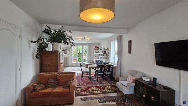 Maison 1930 de 190 m² au centre de Saujon