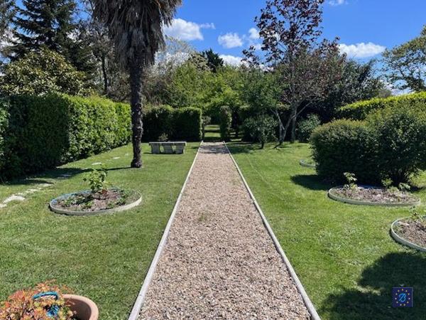 Maison 1930 de 190 m² au centre de Saujon