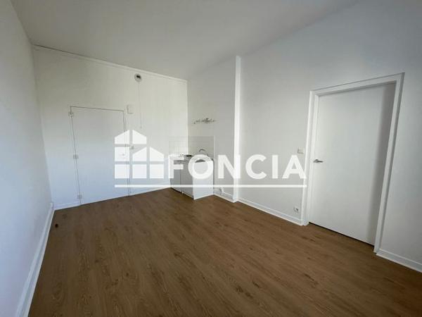 Location Appartement 2 pièces 30.9 m² - 25-27 RUE OCTAVE FEUILLET Nantes 44000