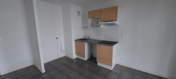 Appartement 2 pièces – 43 m² environ à Saint-Nazaire (ref : 71678SN)
